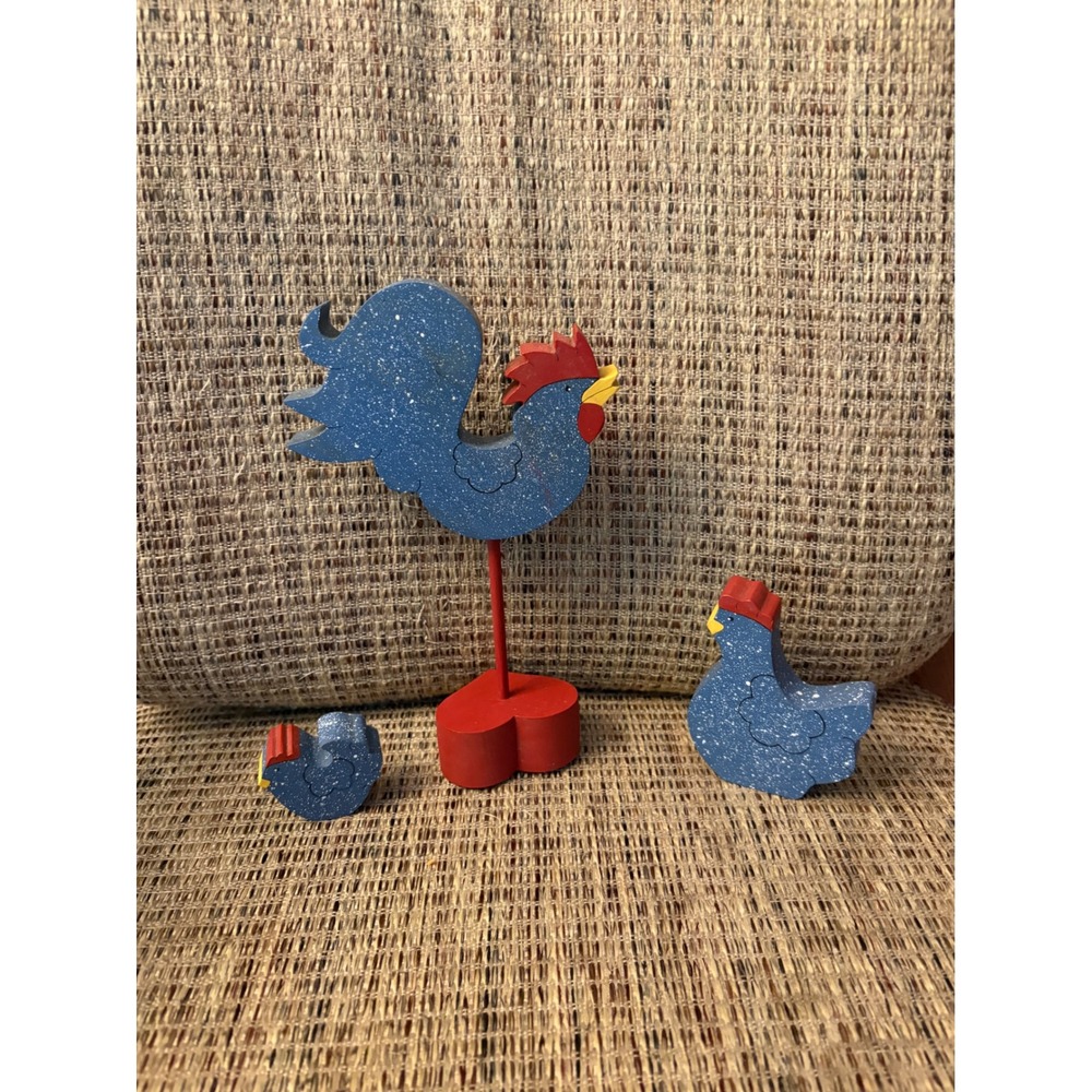 Vintage Style Blue Speckled Wooden Chicken Figurine Set Farmhouse Decor 3pc
